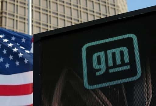 GM ber NHTSA att tillåta utveckling och driftsättning av självkörande bilar
