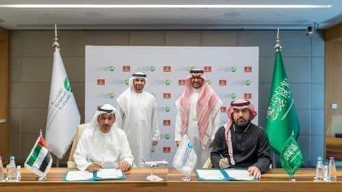 Saudi Tourism Authority en Emirates Airline ondertekenen strategisch MoU . voor toerisme