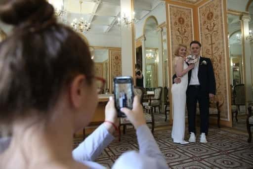 Ryssland - I St Petersburg vill man tillåta officiell registrering av äktenskap på museer