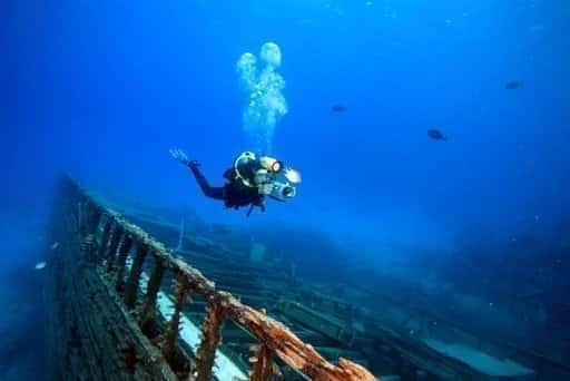 Russland - Das Geheimnis der Barren eines vor 3.200 Jahren gesunkenen Schiffes wird gelüftet