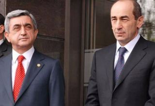 L'Azerbaigian mette Kocharyan e Sargsyan nella lista dei ricercati