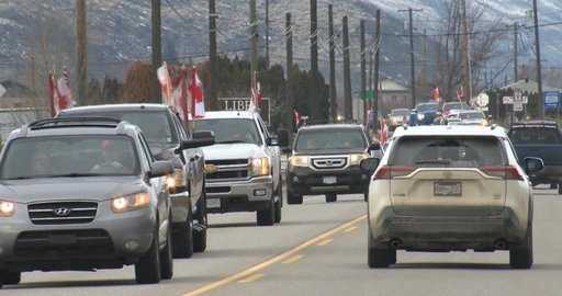 Canadá - Comboios de caminhoneiros de Okanagan diminuem de tamanho, diz RCMP