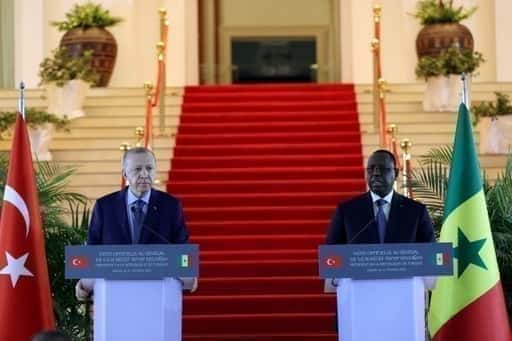 Erdogan si želi s štiridnevnim obiskom okrepiti vezi z Afriko