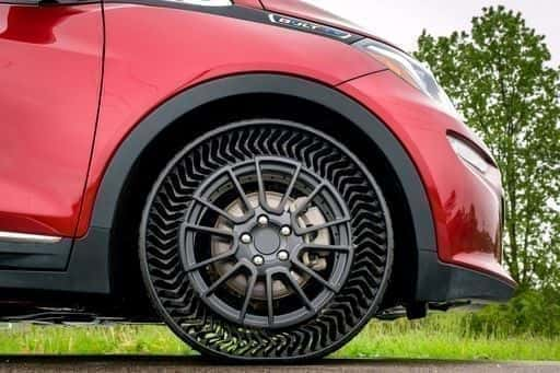 Michelin und GM entwickeln Airless-Reifen für das neue Elektrofahrzeug Chevrolet Bolt