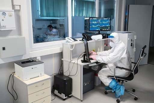 Russia - Scientists debate risks of omicron-2 proliferation