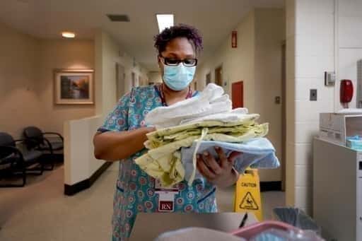Moedersterfte in de VS stijgt tijdens pandemie te midden van raciale ongelijkheden