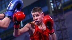 حرم ملاكم من أوزبكستان لاعبًا كازاخستانيًا من ميدالية بطولة عالمية صغيرة