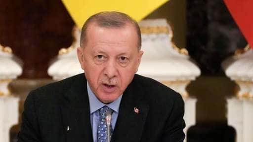 Erdogan califica de inaceptable la operación militar rusa en Ucrania