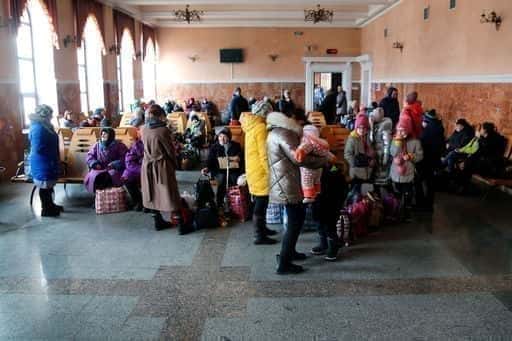 Кіраўнік ДНР заявіў прыпыненні эвакуацыі мясцовых жыхароў у Расію
