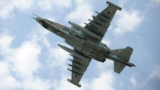 Ruské útočné lietadlo Su-25 sa zrútilo počas špeciálnej operácie na Donbase