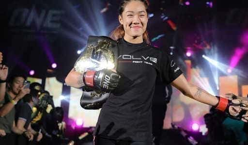 Angela Lee entusiasta di guardare il duello tra Rodtang e Demetrious Johnson a One X All England pareggio...