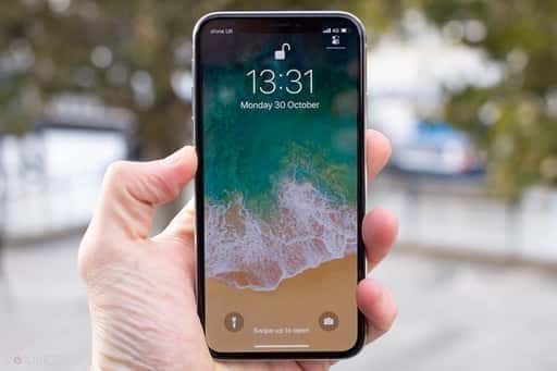 Pionir iPhone X s pokom ni bil vključen na seznam pametnih telefonov Apple, v katerih bo mogoče popraviti delo Face ID: