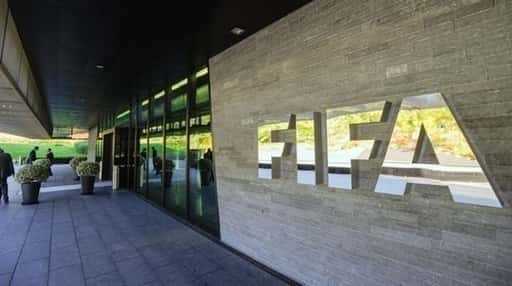 Коментар редакції: лицемірство ФІФА жалюгідне