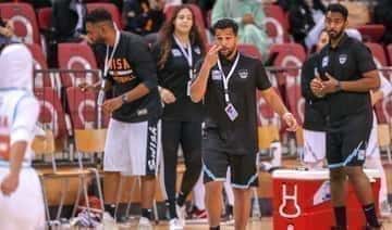 Как тренер по баскетболу из Саудовской Аравии дает местным талантам шанс проявить себя