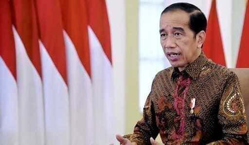 President Jokowi ber att skjuta upp valen