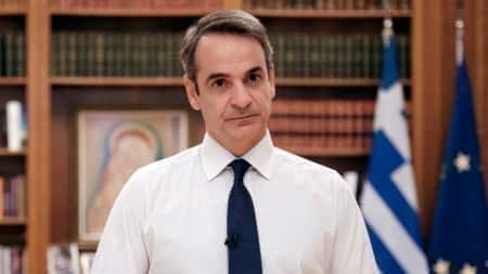 Mitsotakis v telefonickom rozhovore so Zelenským vyjadril podporu Atén Kyjevu