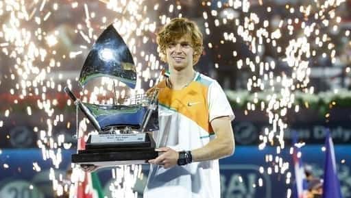 Andrey Rublev Dubai'deki tenis turnuvasını kazandı