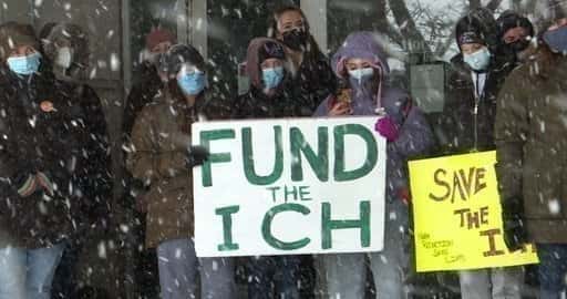 Канада: сторонники митингуют, чтобы спасти интегрированный медицинский центр Kingston