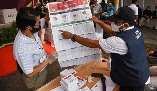 Seçimlerin Ertelenmesinin Savunucuları Endonezya'yı Krallık Yapıyor Olarak Kabul Ediliyor