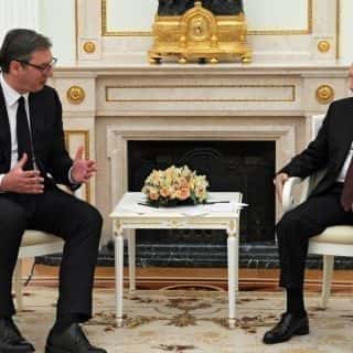 Balkanski polotok - Srbija podpira suverenost Ukrajine, vendar nasprotuje sankcijam proti Rusiji, pravi Vučić