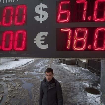 Rusia sube las tasas al 20 por ciento para proteger a la economía de las sanciones