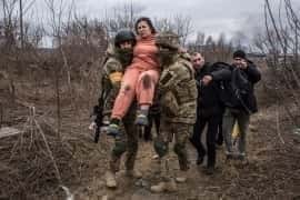 Fotografije: Smrt na bombardiranih ulicah Ukrajine
