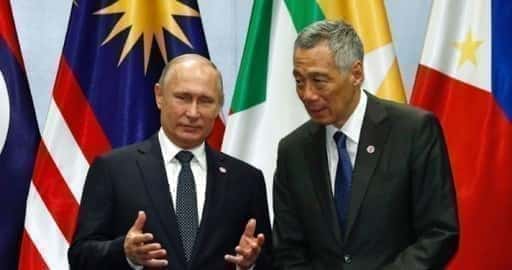 Singapur, Vladimir Putin'in geri dönüş seçeneklerini azaltıyor