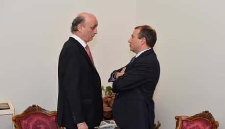 Ливан - Geagea и Bassil спорят о плане мегацентров