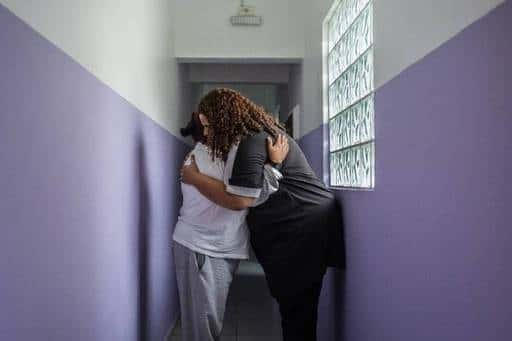 La mairie de SP rend hommage aux travailleurs de première ligne dans la lutte contre la violence faite aux femmes