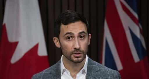 Канада – Лечче захищає дату закінчення дії мандата на шкільні маски в Онтаріо на тлі закликів про більше часу