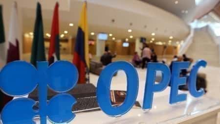 Os Emirados Árabes Unidos pedirão aos membros da OPEP que aumentem a produção de petróleo