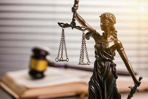 Rumänien – RO-Verfassungsgericht billigt Gesetzentwurf zur Abschaffung der Sonderstaatsanwaltschaft SIIJ
