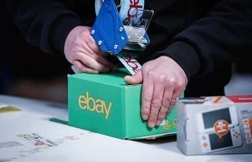 eBay has suspended the sale of goods in the Russian Federation, sellers from Russia have the status On vacation