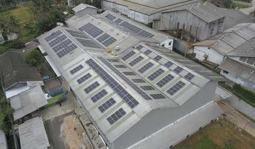 Podpora obnoviteľnej energie, Trigunung Padutama používa strešnú inštaláciu PLTS