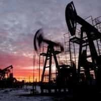 Petróleo retoma declínio enquanto Irã, Rússia e Fed brigam pelos holofotes