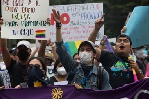 أنا لا أشعر بالأمان: الغواتيماليون يستنكرون قانون مناهضة الإجهاض