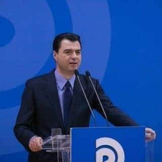 Balkanschiereiland - Basha stopt als leider van de Albanese oppositiepartij