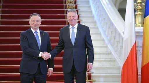 Romunija - Iohannis: Skupaj s predsednikom Poljske smo se odločili, da v Bukarešti pripravimo vrh B9 NATO