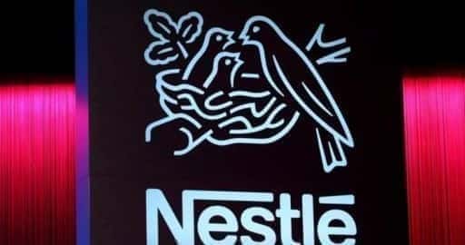 Uprostred tlaku spoločnosť Nestle pozastavuje činnosť značiek v Rusku vrátane KitKat, Nesquik