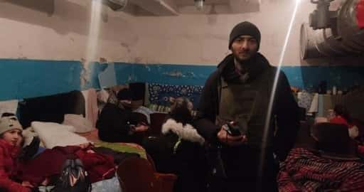Канада (bbabo.net) - Канадски риболовец на омар, който се опитва да изкара украински военни бежанци на...