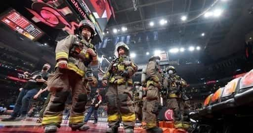 Canadá - Jogo do Toronto Raptors é retomado sem torcedores após a Scotiabank Arena ser evacuada devido a incêndio