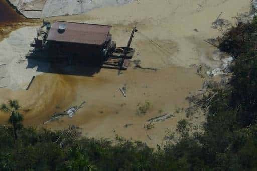 Illegale mijnbouw groeit al 3 jaar in een beschermd gebied in de Amazone