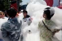 Japan - Inga vattenbråk, alkohol på Chiang Mais Songkran