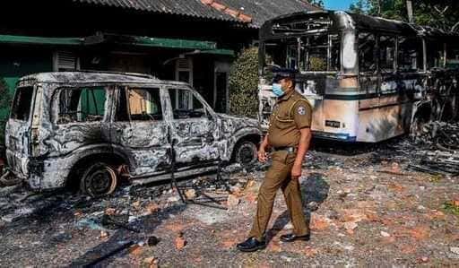 Обыск в резиденции президента Шри-Ланки, жители возмущены коррупцией и кумовством