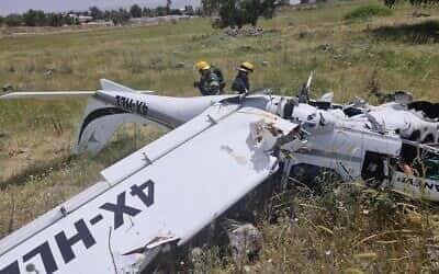 Два человека получили ранения средней тяжести в результате крушения сверхлегкого самолета на севере Израиля