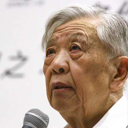 Vest kitajskih odvetnikov je umrla v Pekingu pri 94 letih
