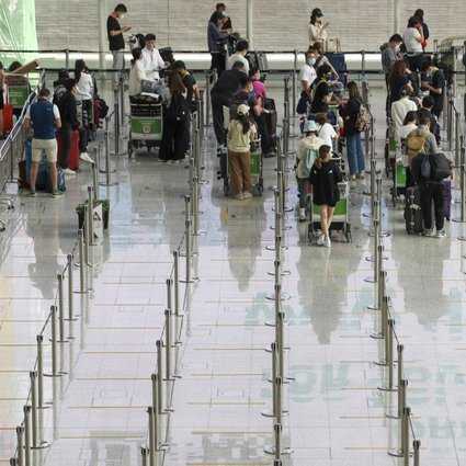 Гонконг «может сократить карантин в отеле до 5 дней, еще 2 — в домашней изоляции»