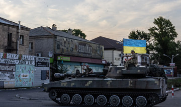 Ukrajina prosi za več orožja, medtem ko kljubovalna Rusija svari Zahod