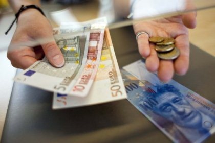 De gevolgen van de val van de euro tot dollarpariteit
