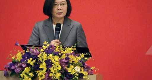 Peking säger att man strävar efter fredlig återförening med Taiwan, men varnar ön för separatiststyrkor